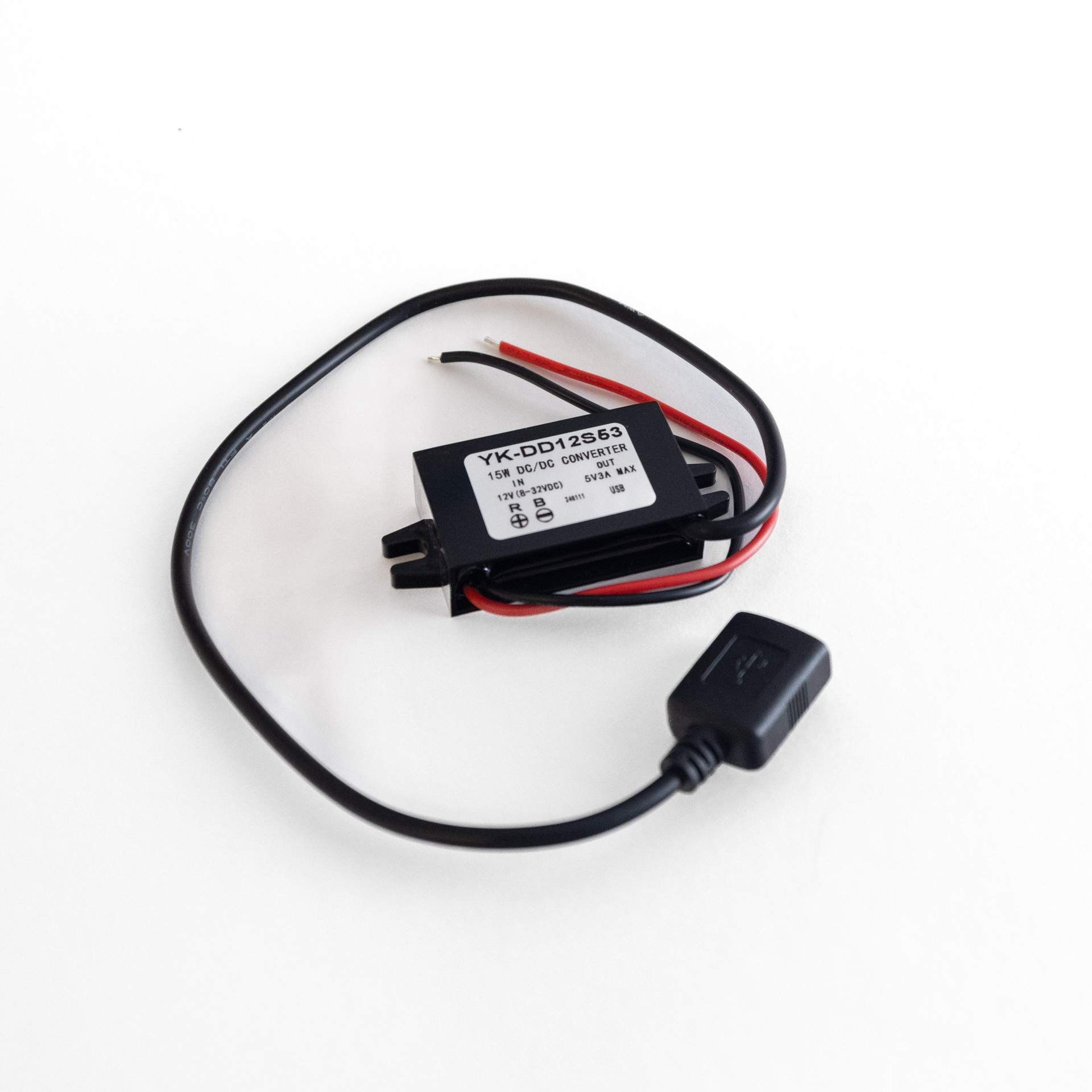 Revotion USB Converter 12 V – 12 V auf USB-A, 5 V / 3 A