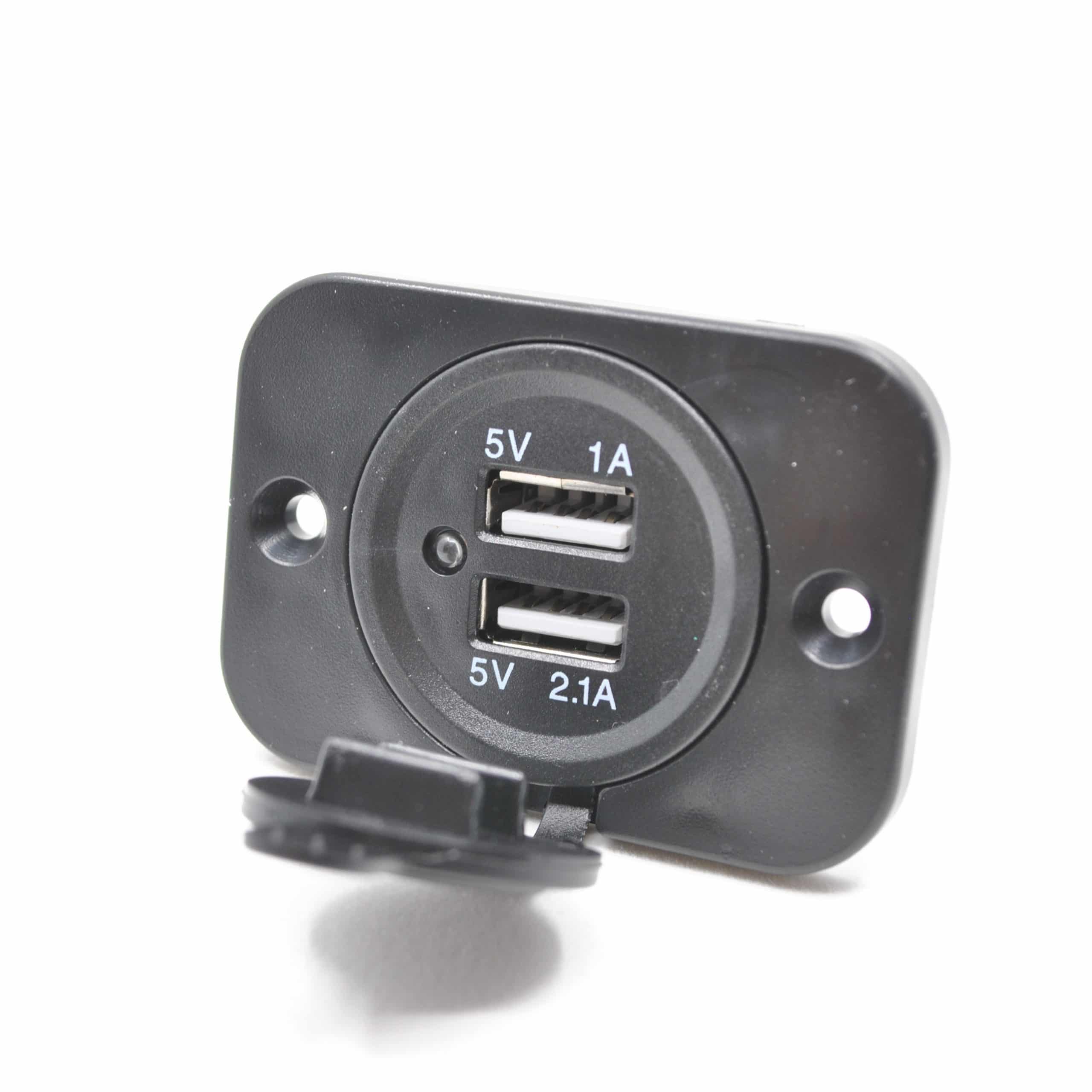 USB-Einbaudose 12 / 24 V mit Doppel-USB 2 x 2,5 A - Mit